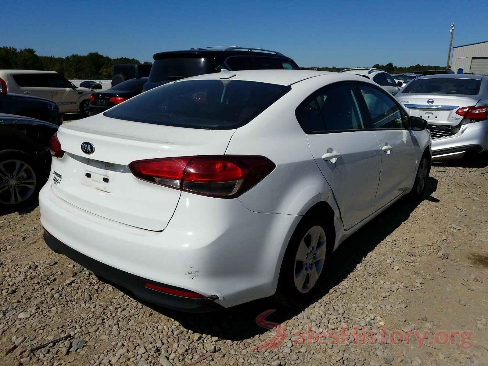 3KPFK4A73HE115220 2017 KIA FORTE