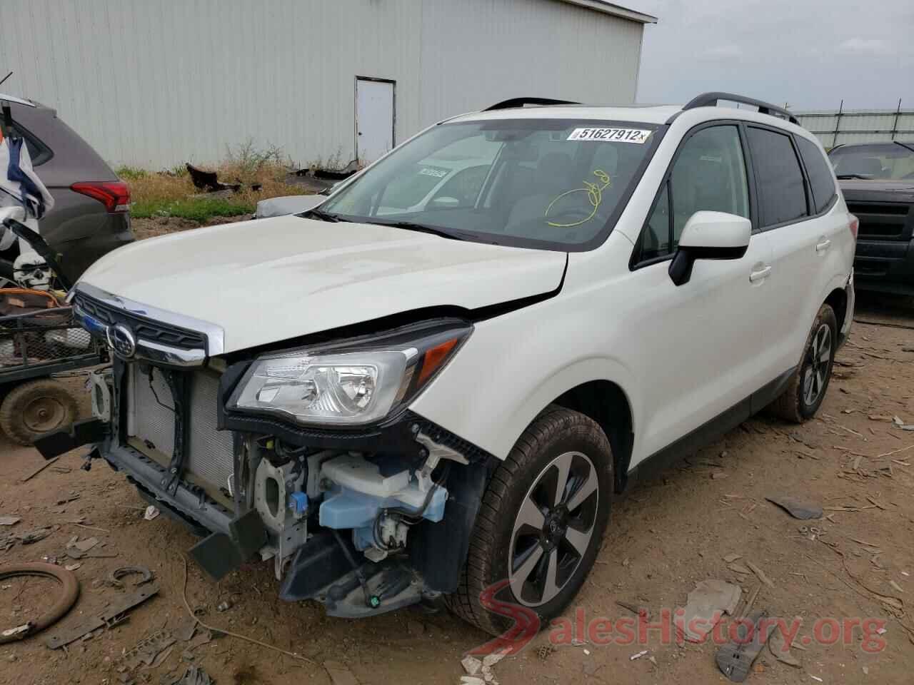 JF2SJAGC3JH466392 2018 SUBARU FORESTER