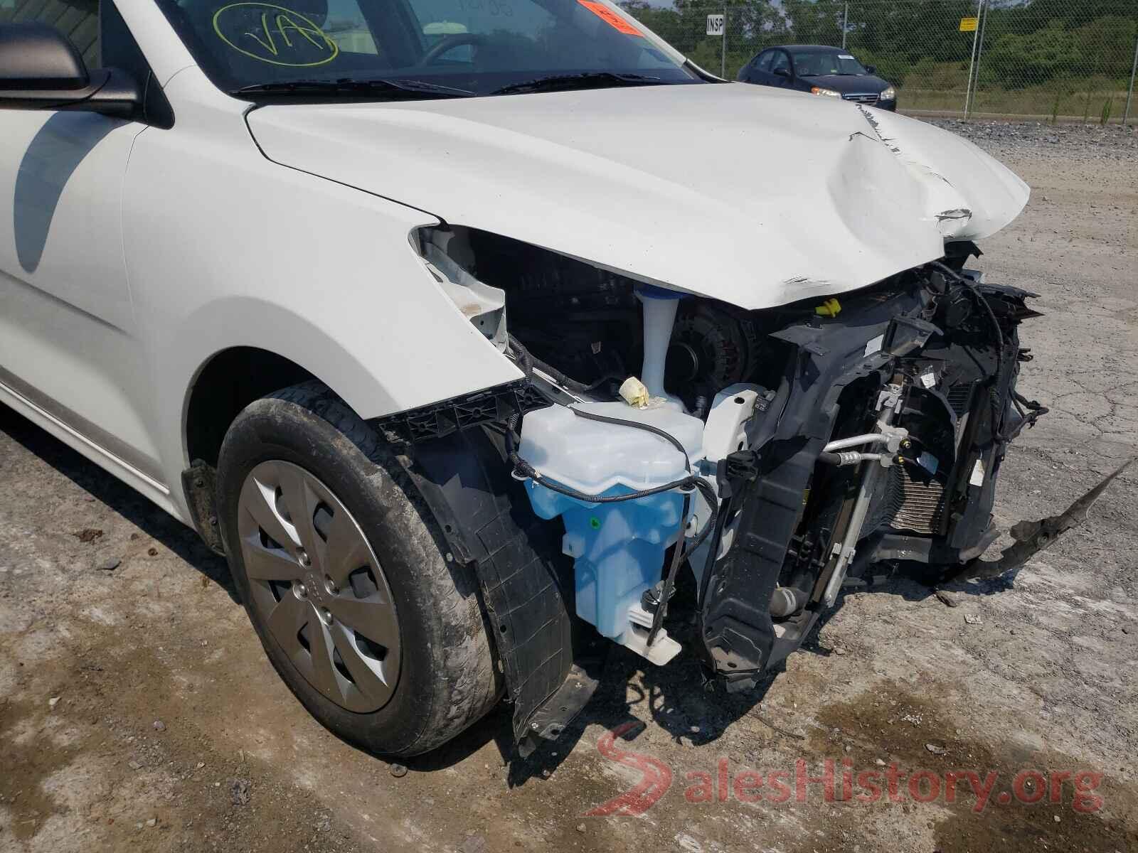 3KPA24AB2JE058562 2018 KIA RIO