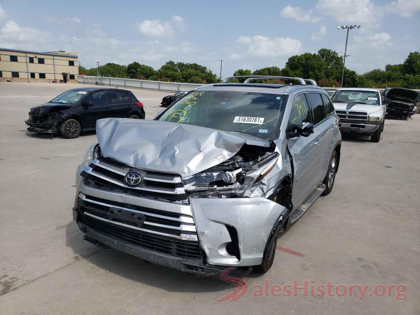 5TDDZRFH2JS897619 2018 TOYOTA HIGHLANDER