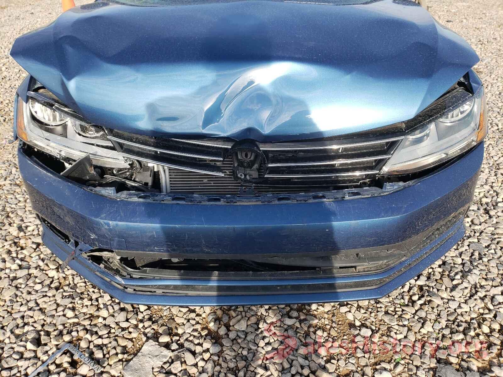 3VW2B7AJXJM224813 2018 VOLKSWAGEN JETTA