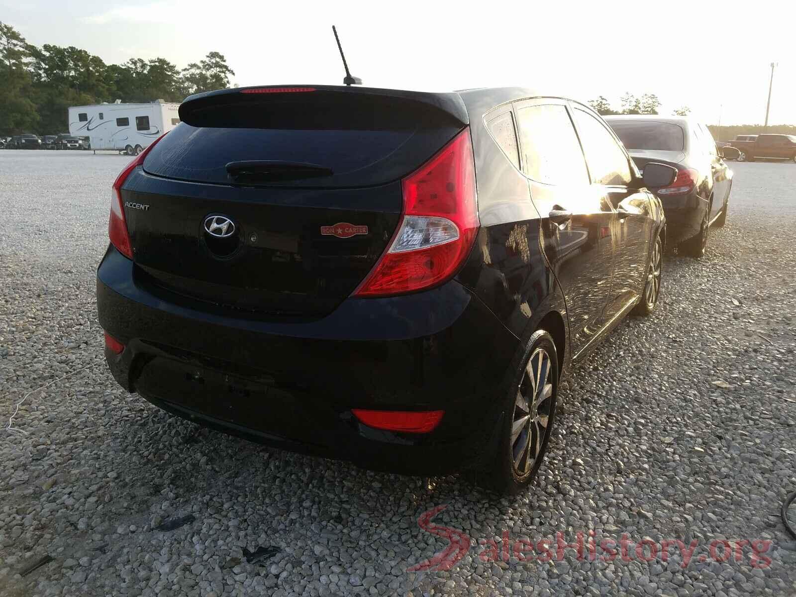 KMHCU5AE8HU332891 2017 HYUNDAI ACCENT