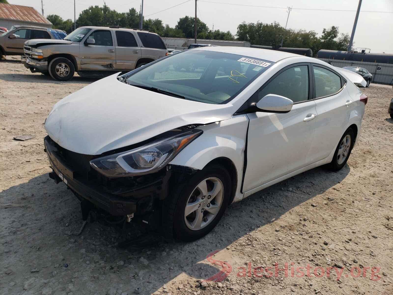 5NPDH4AE8FH639976 2015 HYUNDAI ELANTRA