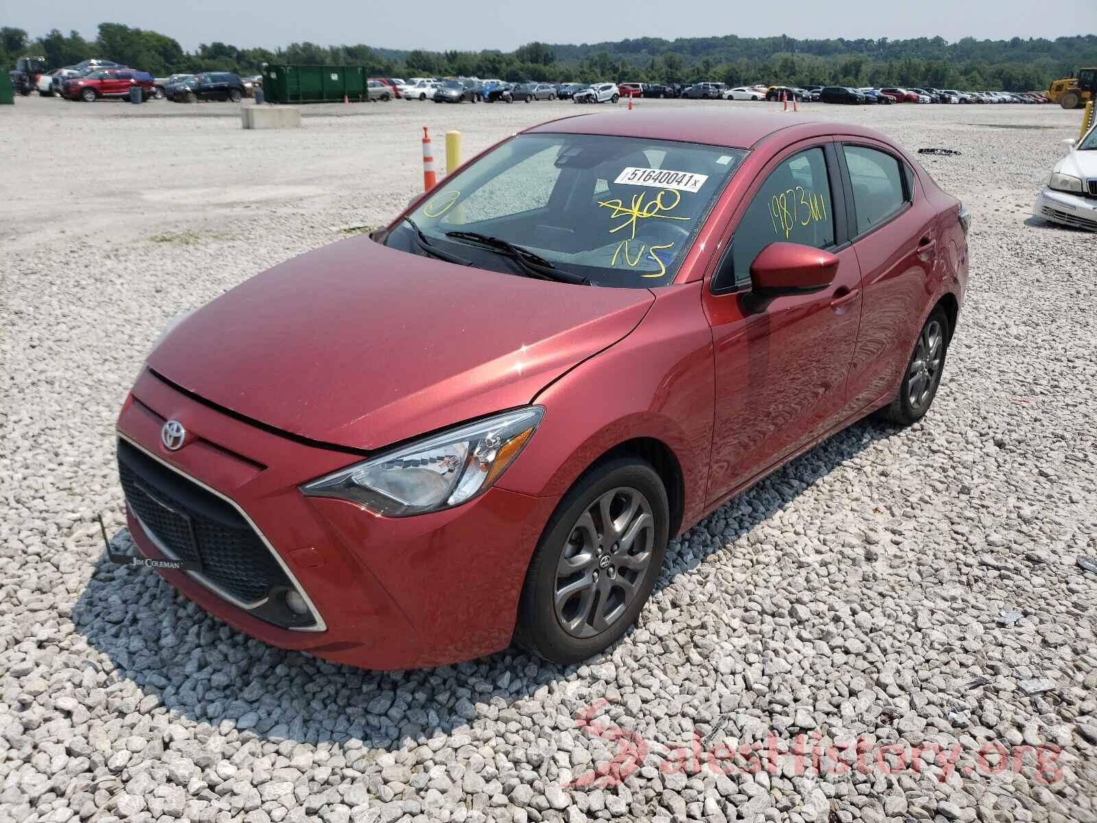 3MYDLBYV2KY520764 2019 TOYOTA YARIS