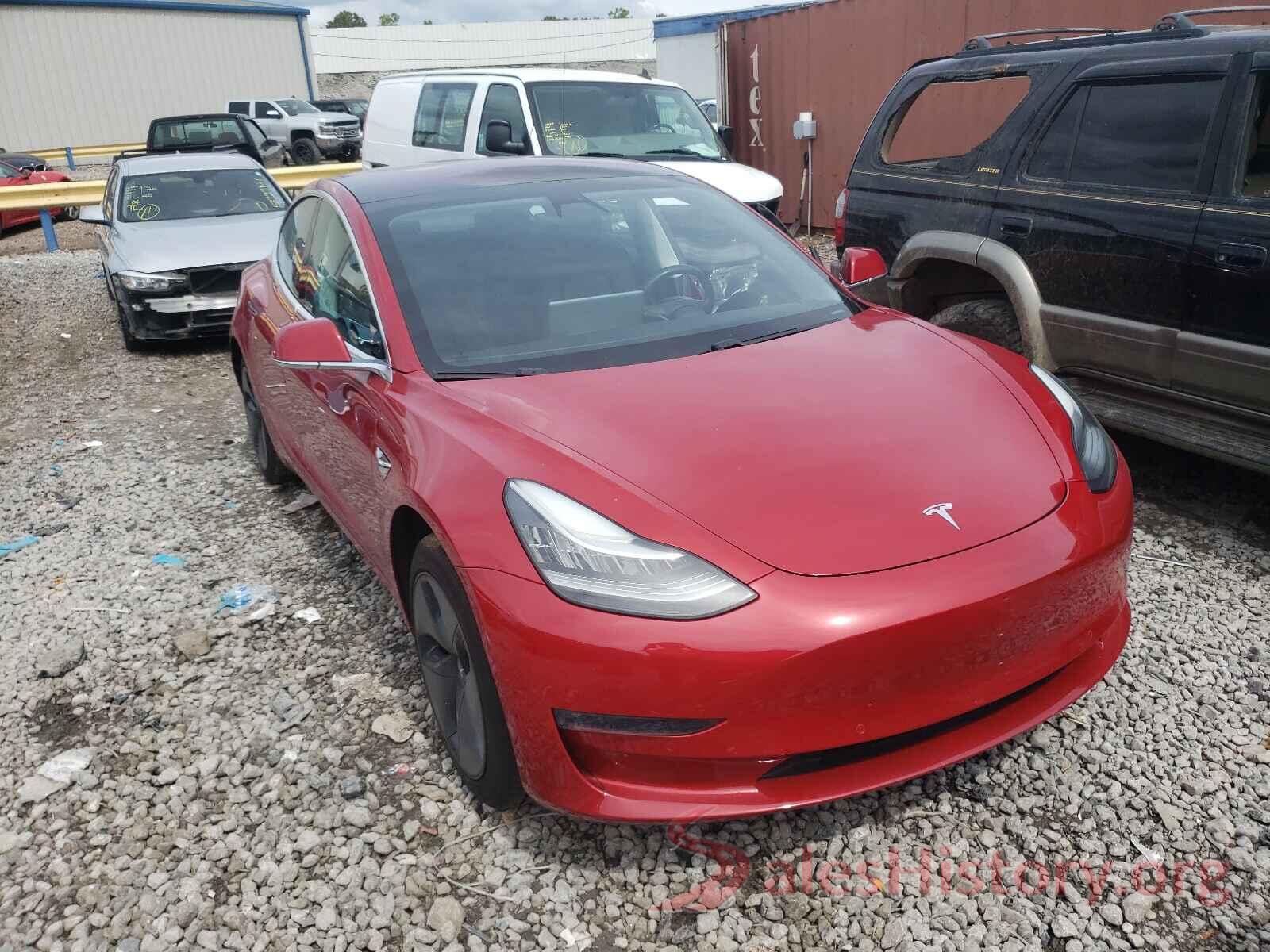 5YJ3E1EA7JF031643 2018 TESLA MODEL 3