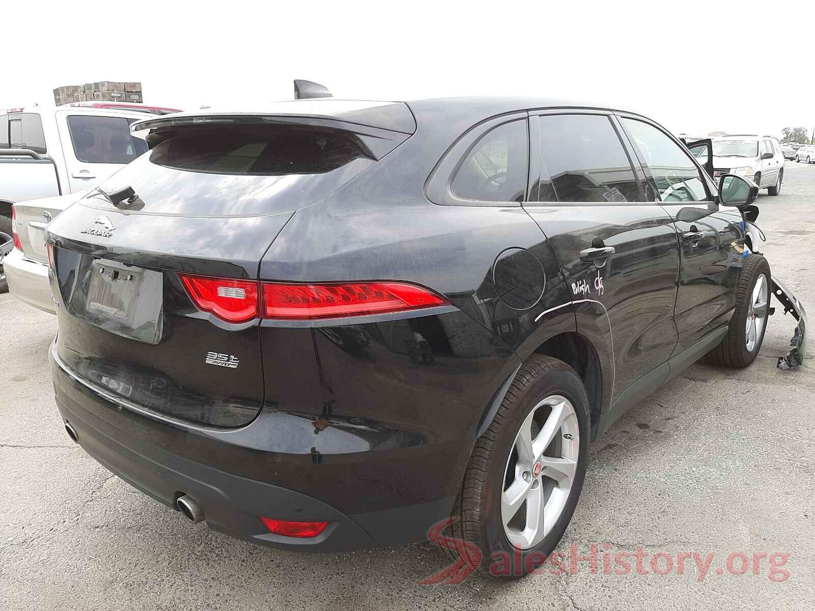 SADCJ2BV8HA047155 2017 JAGUAR F-PACE