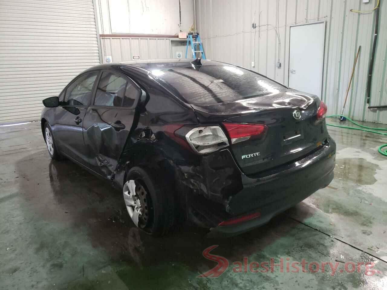 3KPFK4A78HE093649 2017 KIA FORTE