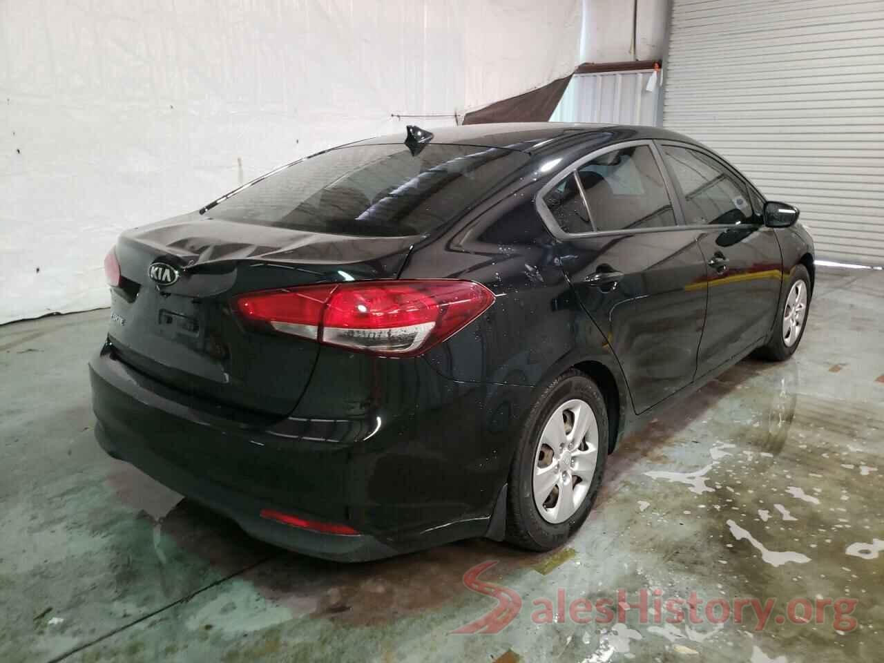 3KPFK4A78HE093649 2017 KIA FORTE