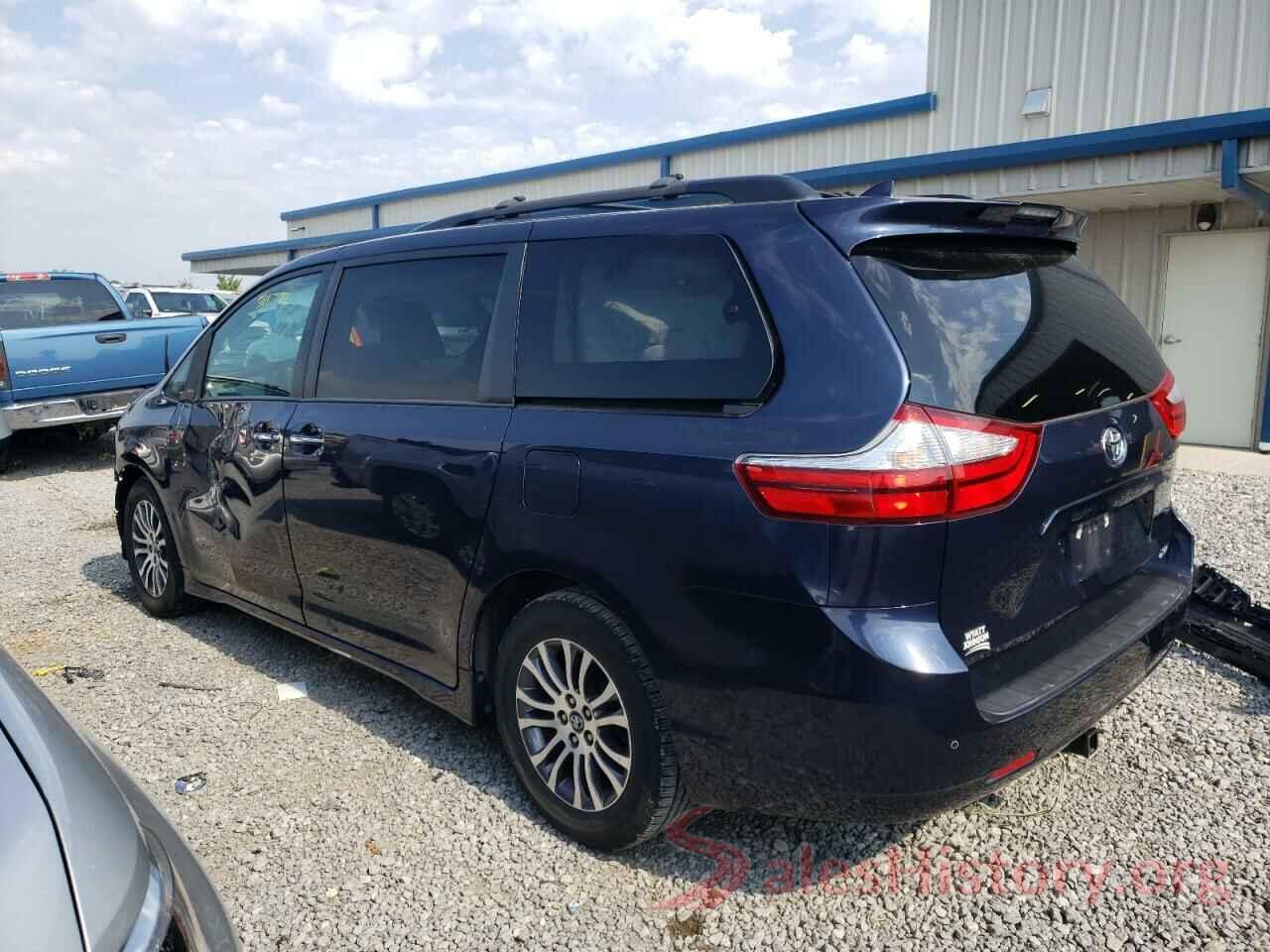 5TDYZ3DC5JS942994 2018 TOYOTA SIENNA