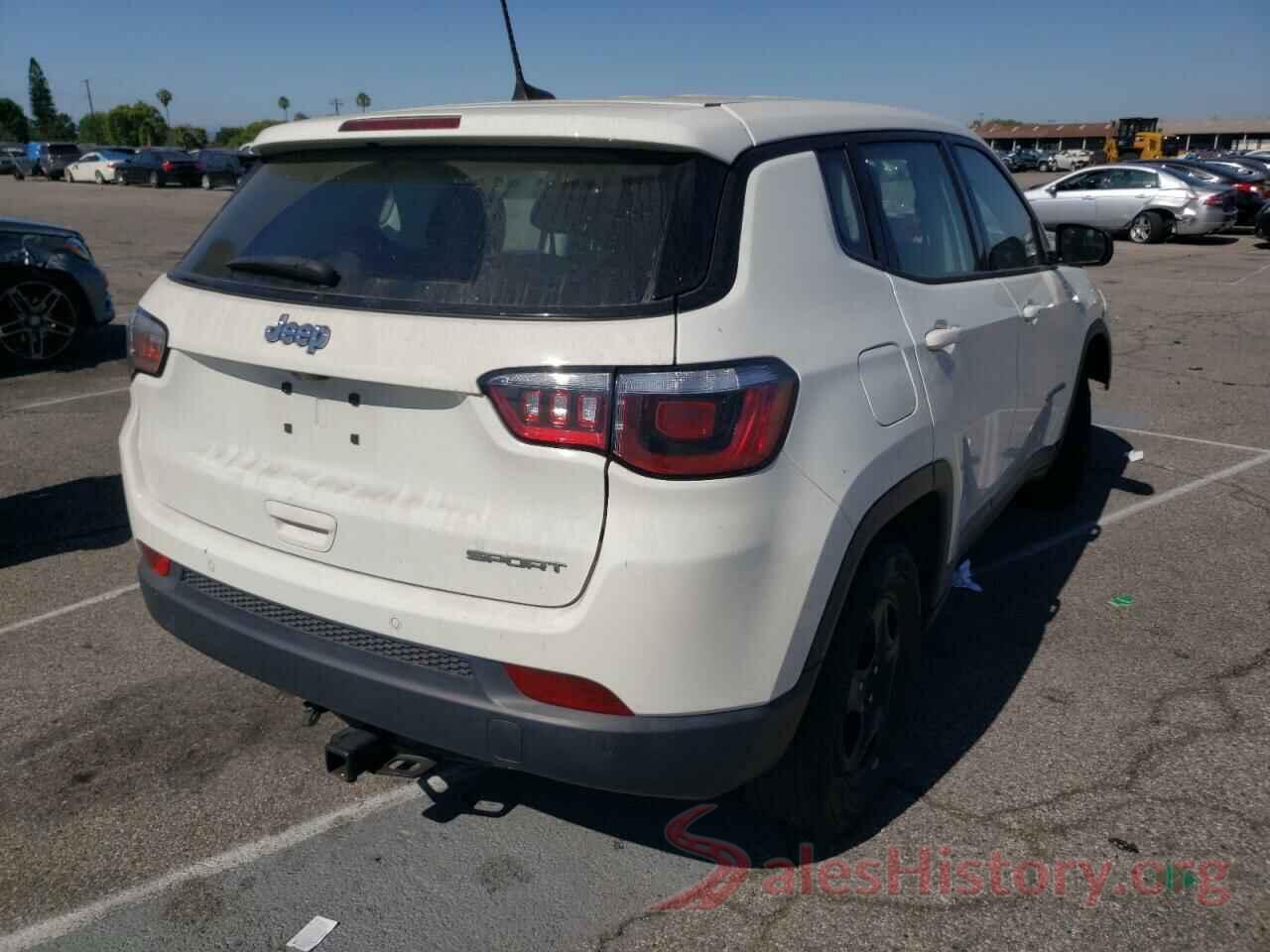 3C4NJCAB8JT368273 2018 JEEP COMPASS