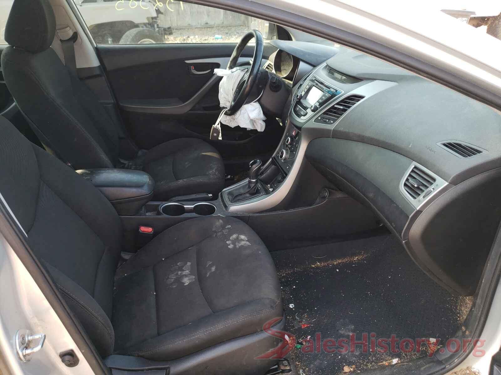 5NPDH4AE1GH784830 2016 HYUNDAI ELANTRA