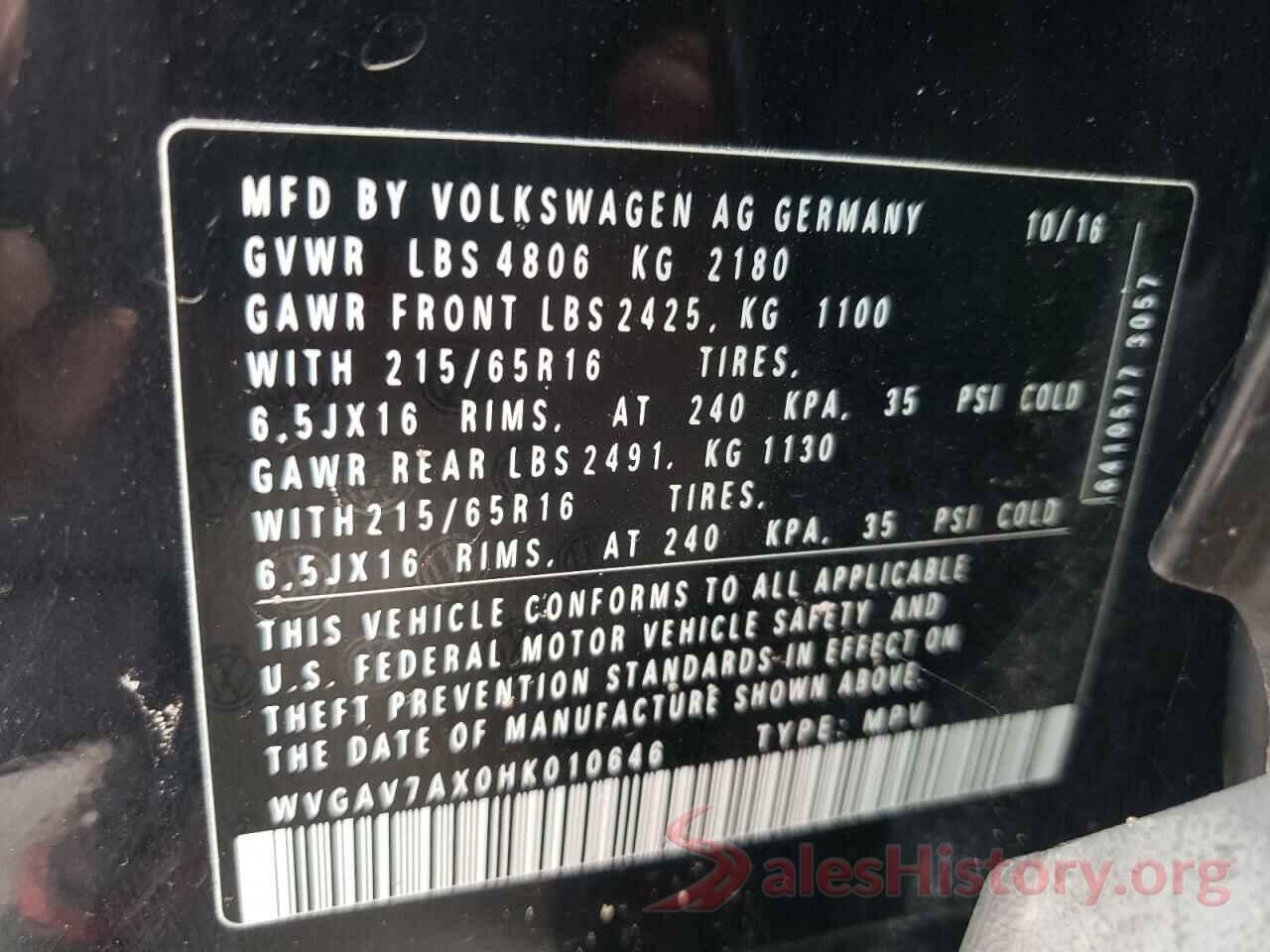 WVGAV7AX0HK010646 2017 VOLKSWAGEN TIGUAN