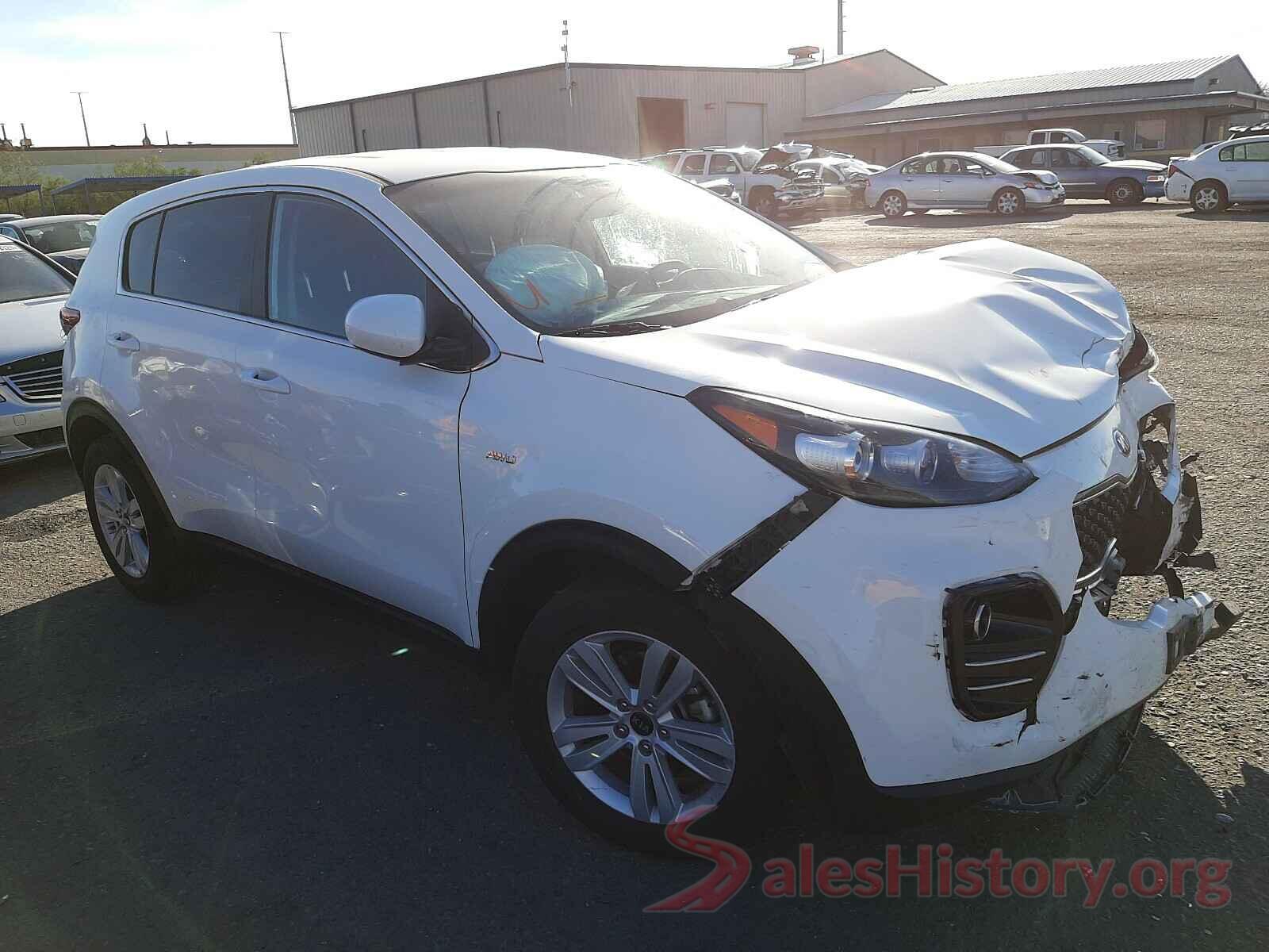 KNDPMCACXJ7433976 2018 KIA SPORTAGE