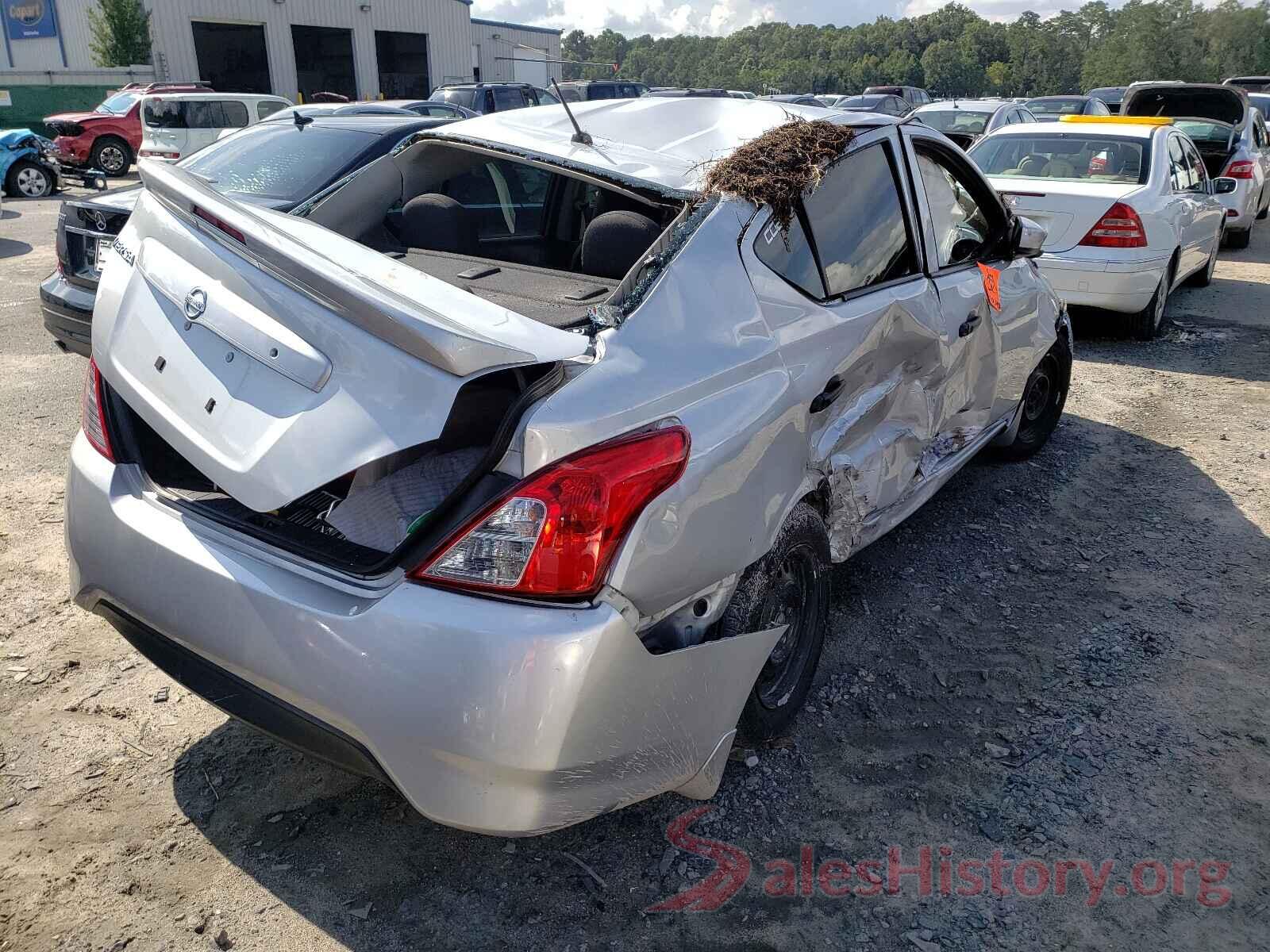 3N1CN7AP7JL812437 2018 NISSAN VERSA