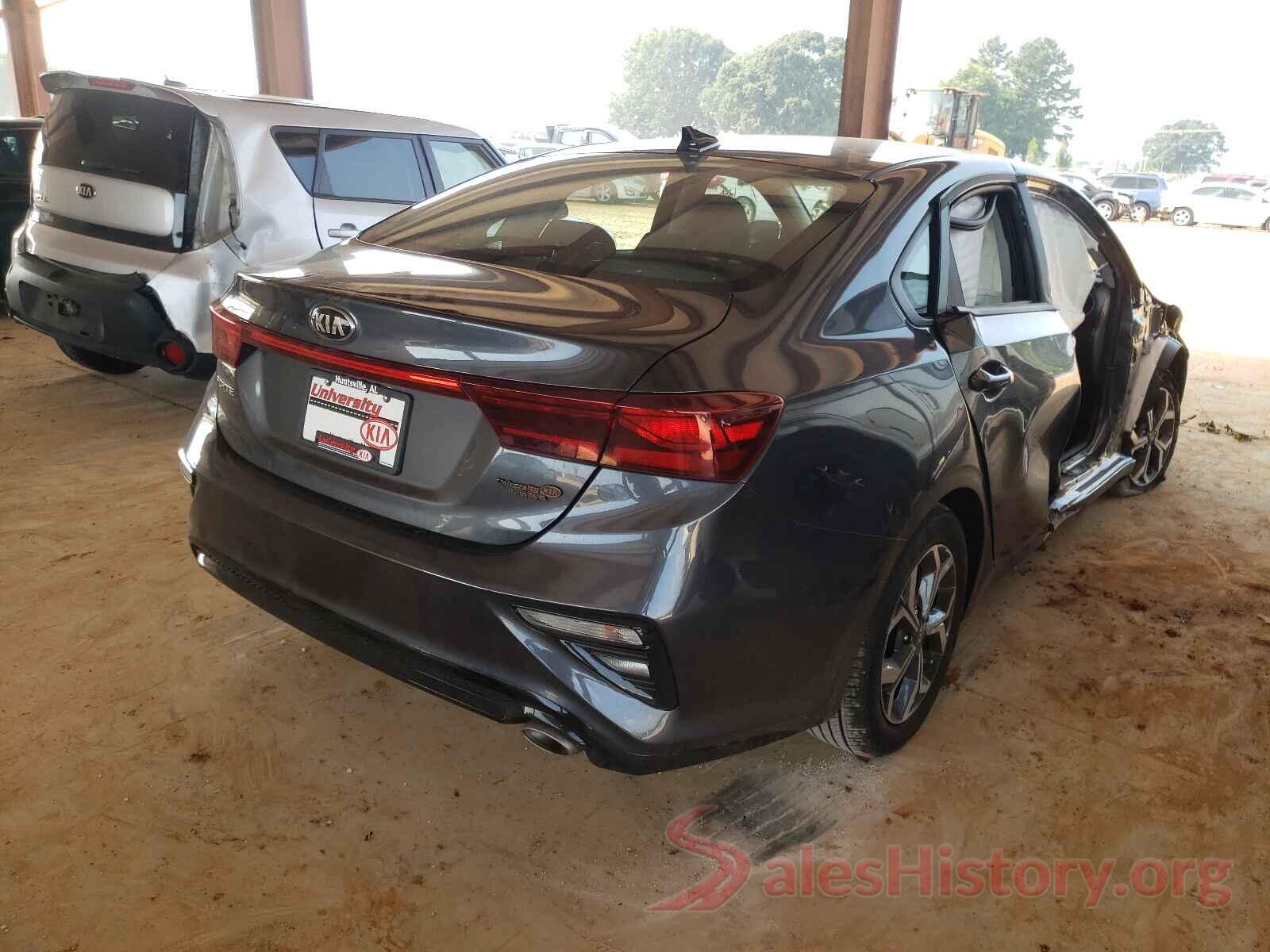 3KPF24AD4ME371835 2021 KIA FORTE