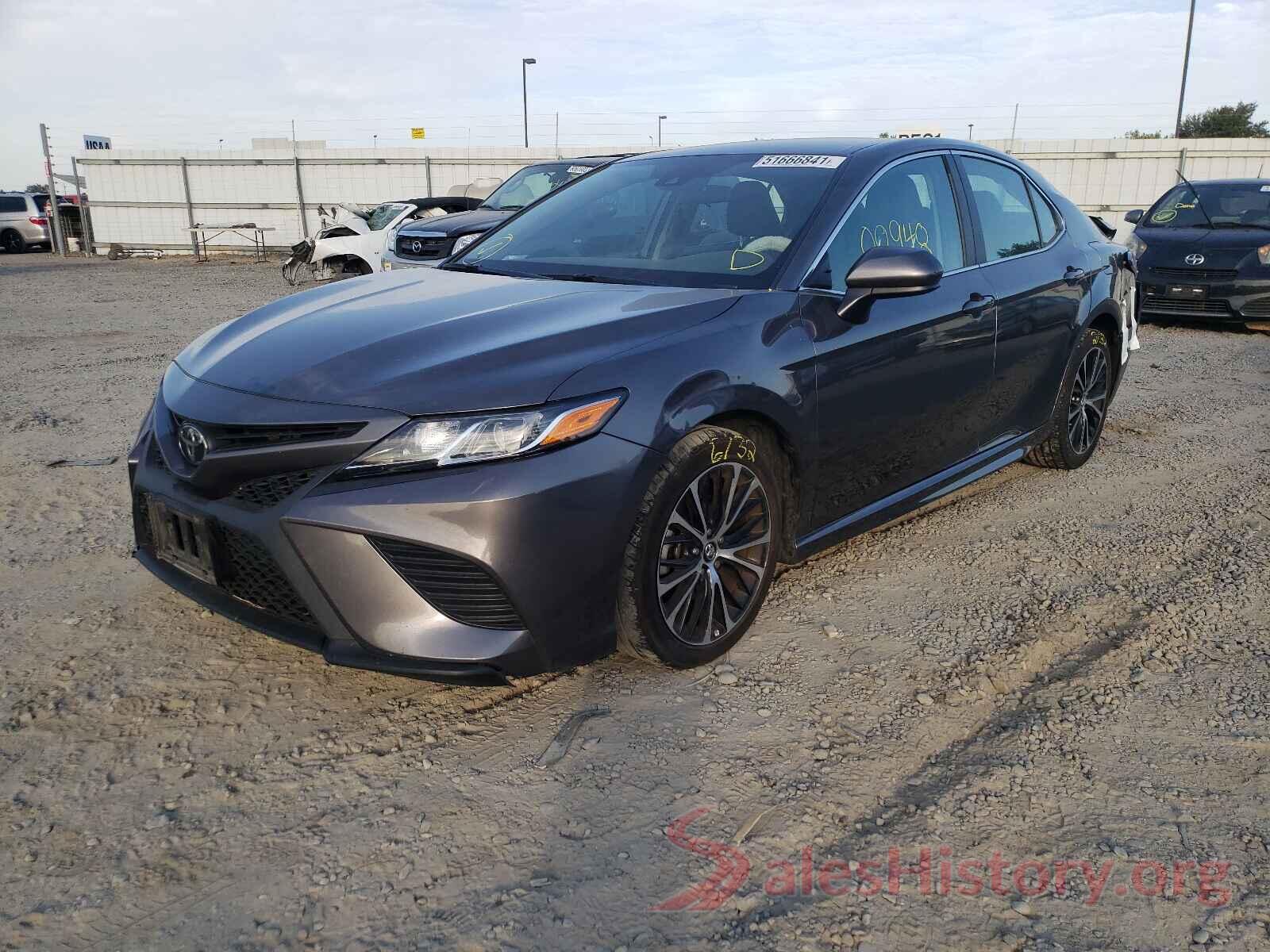 4T1B11HKXKU297738 2019 TOYOTA CAMRY