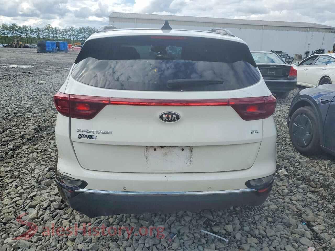 2021 KIA SPORTAGE VIN KNDPNCAC9M7937291, left side view