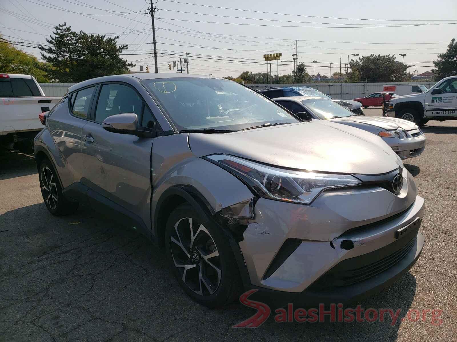 NMTKHMBX5JR000740 2018 TOYOTA C-HR