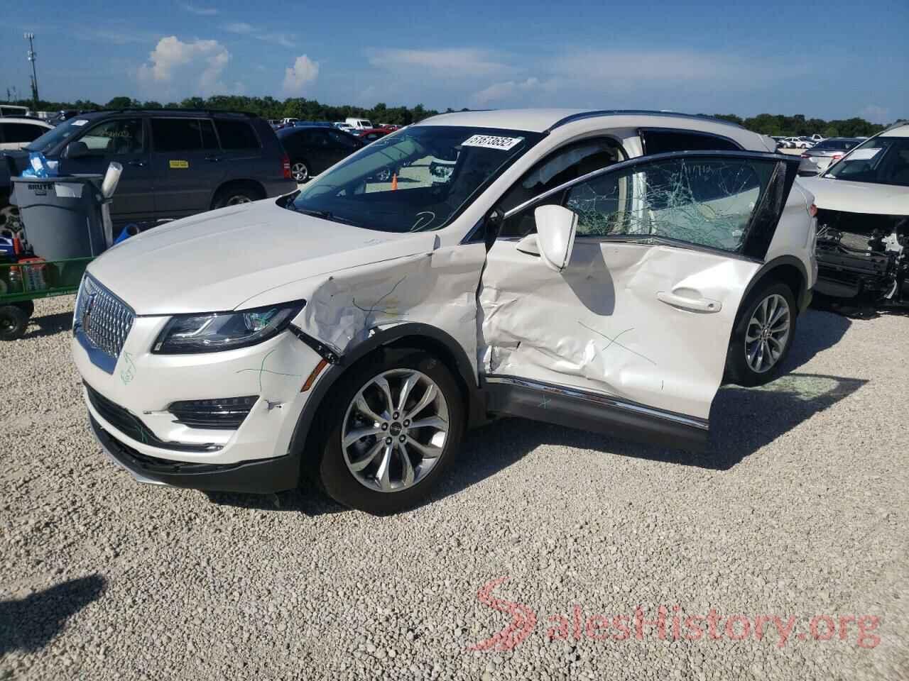 5LMCJ2C96KUL33730 2019 LINCOLN MKC