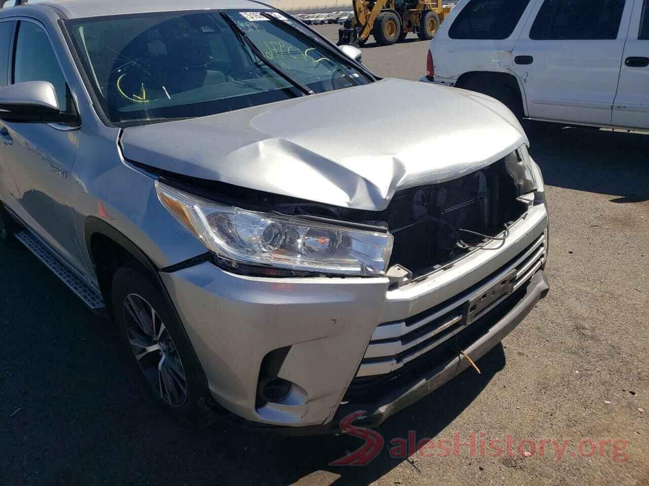 5TDBGRFH8JS052187 2018 TOYOTA HIGHLANDER