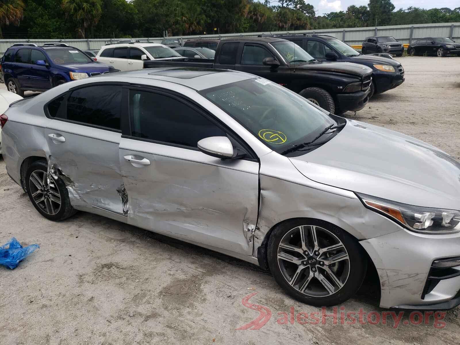 3KPF54AD2LE208266 2020 KIA FORTE