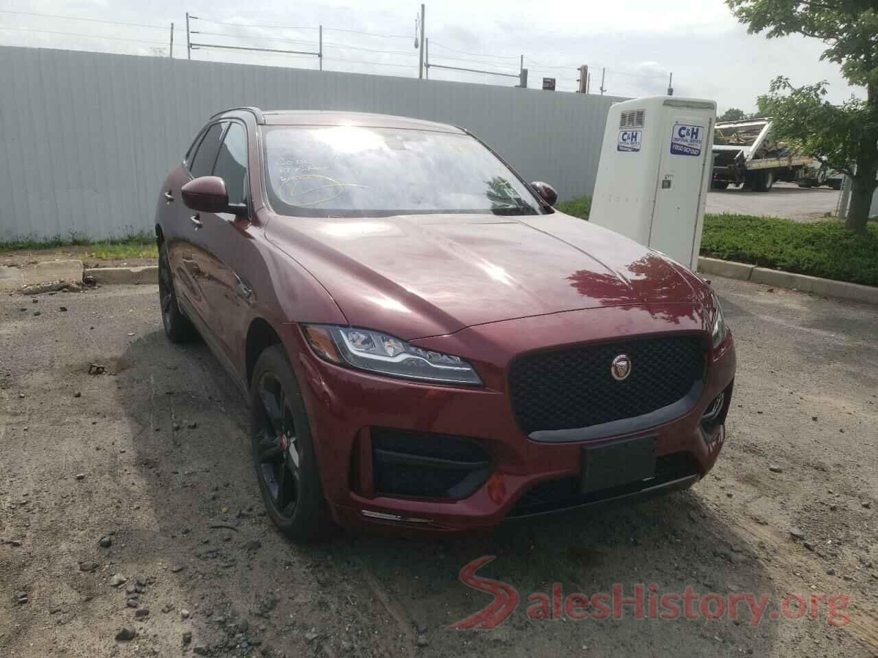 SADCL2BV7HA892184 2017 JAGUAR F-PACE