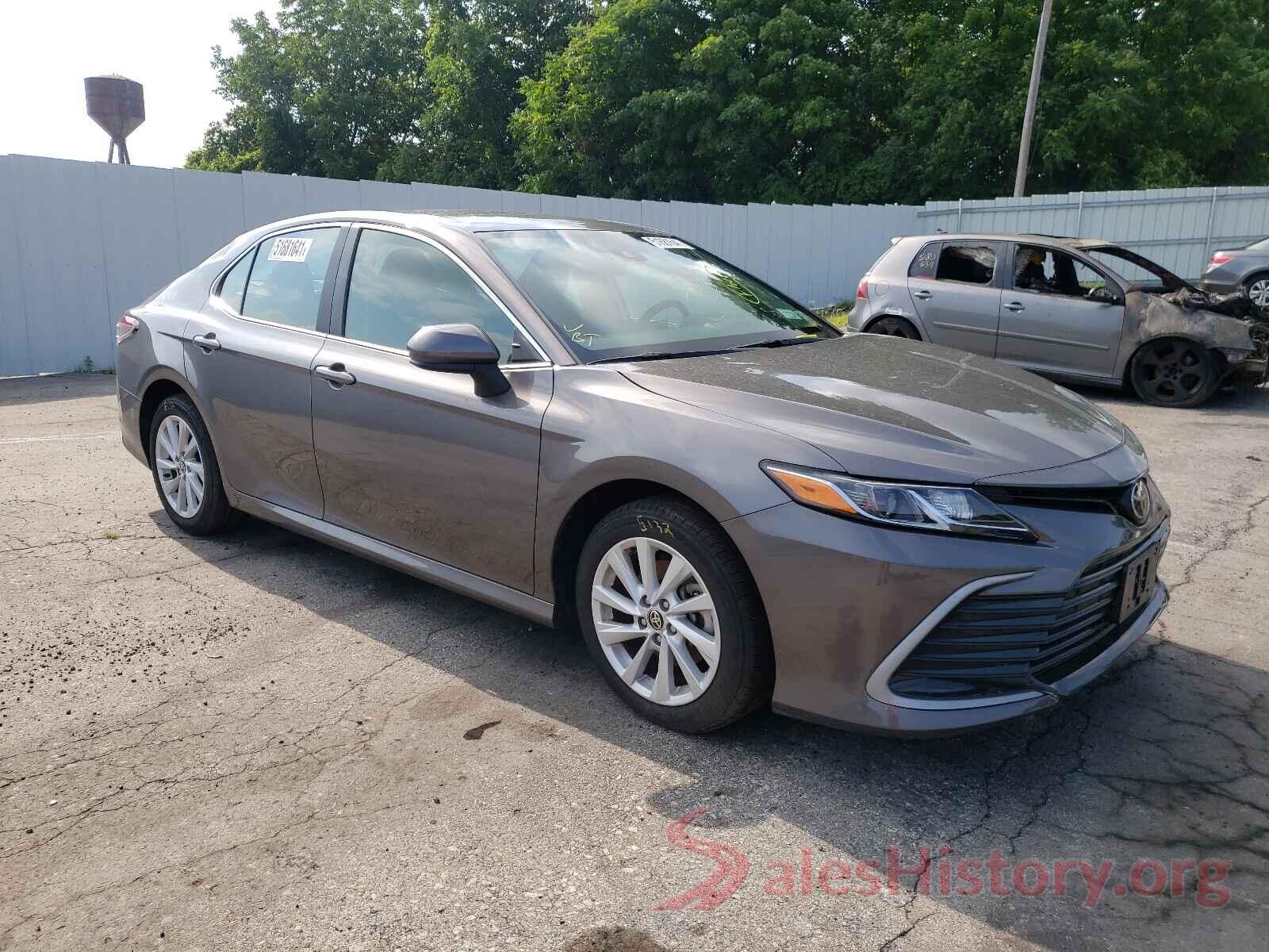 4T1C11BK5MU025632 2021 TOYOTA CAMRY