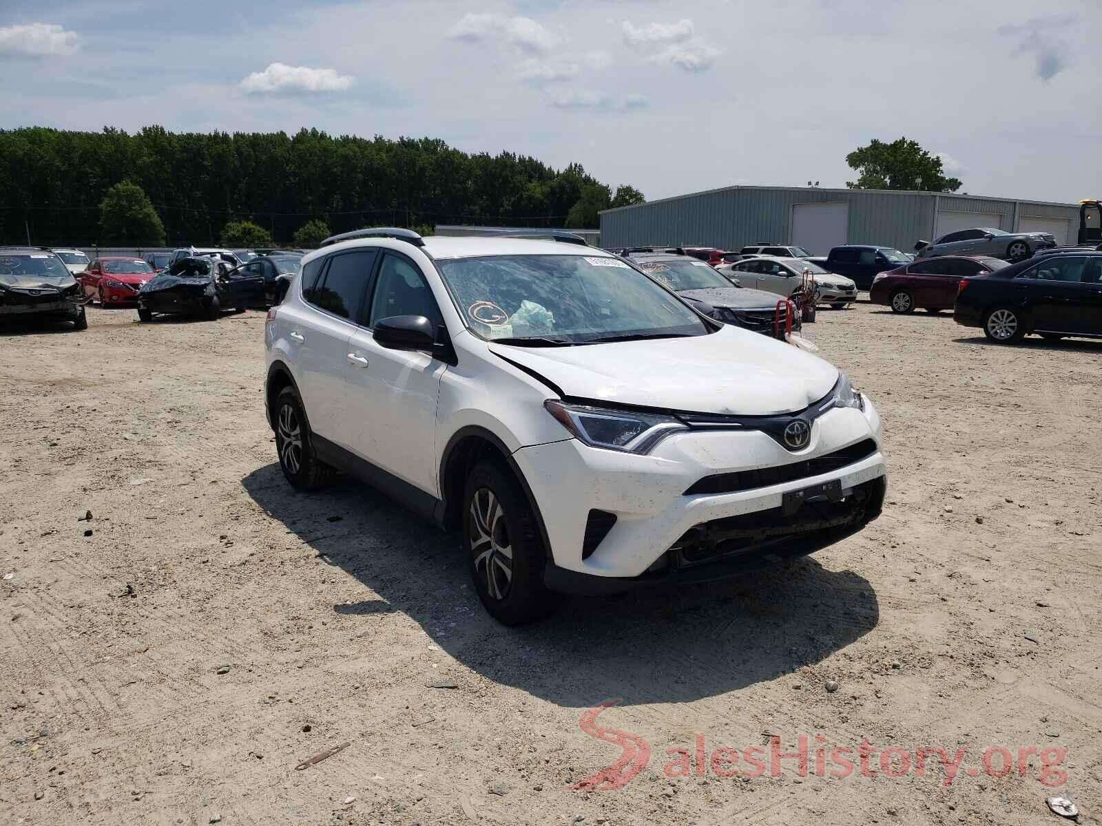 2T3BFREV1JW760015 2018 TOYOTA RAV4