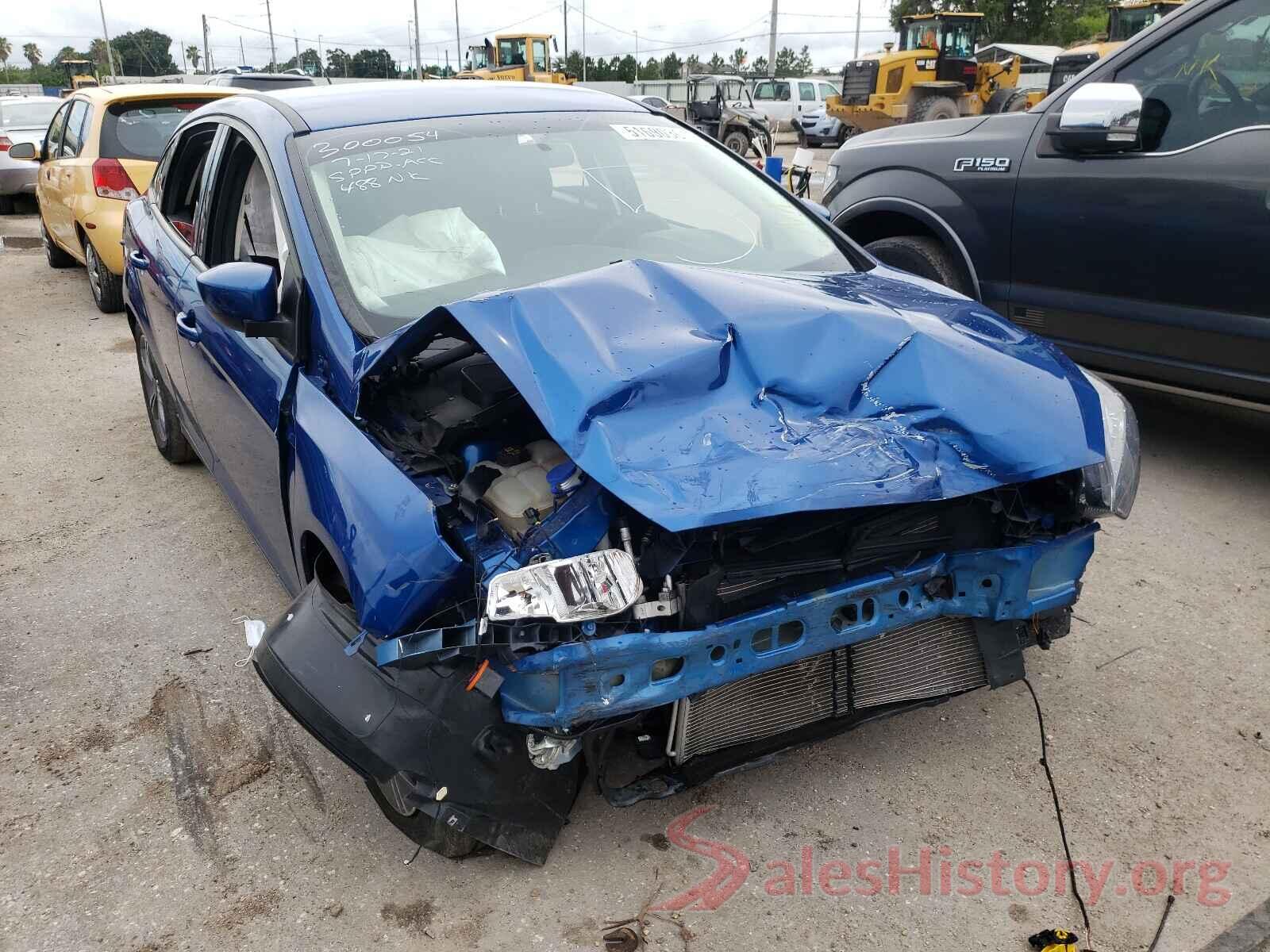 1FADP3F28JL213811 2018 FORD FOCUS