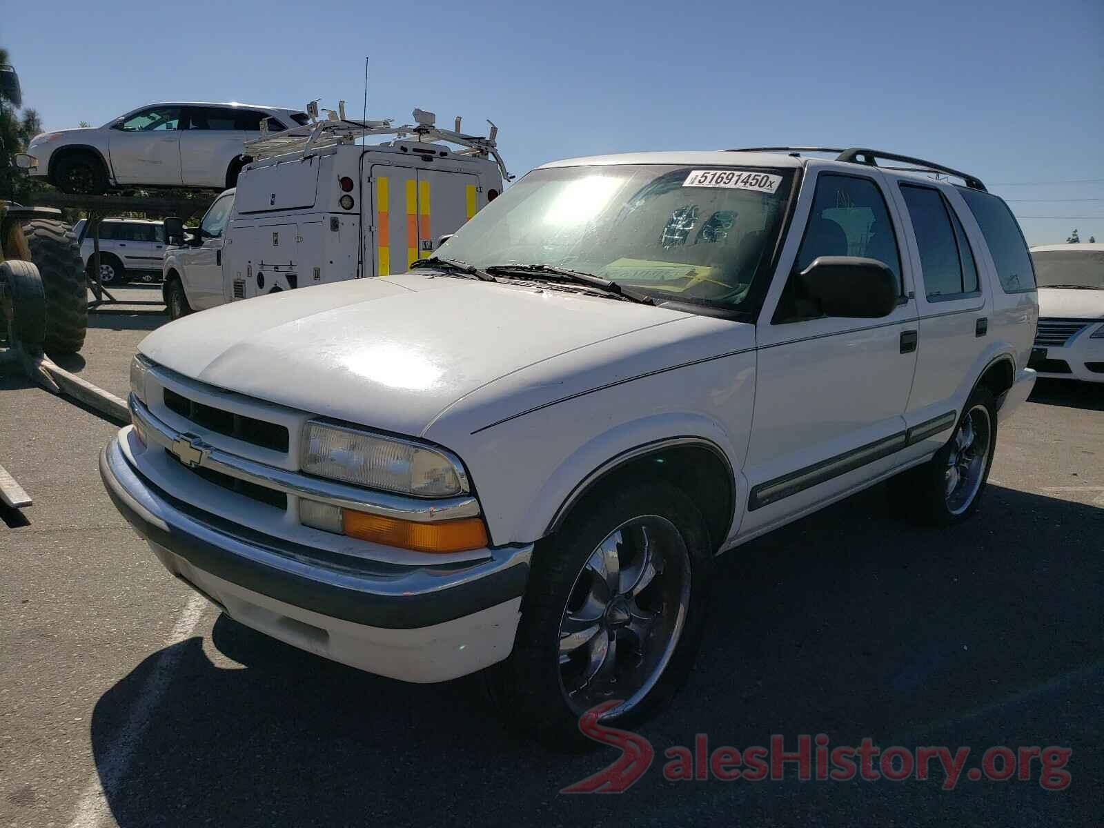 1GNCS13W4Y2132781 2000 CHEVROLET BLAZER