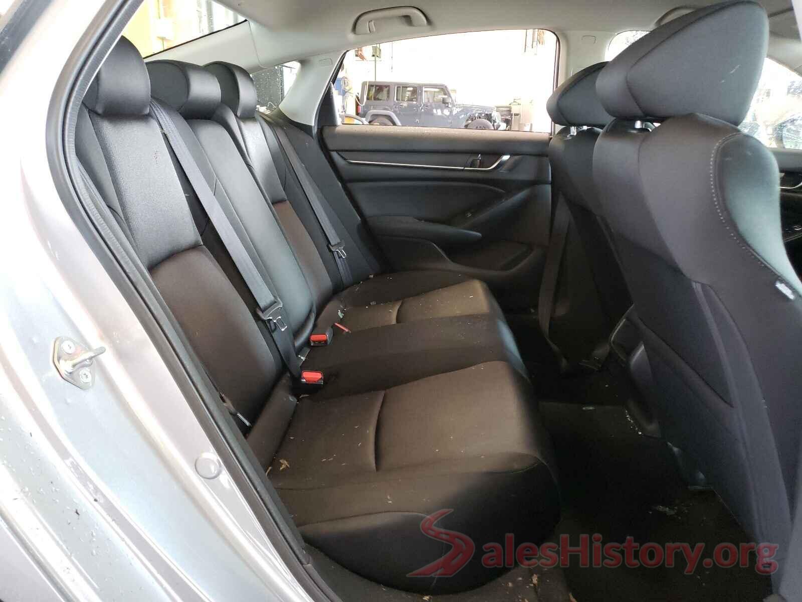 1HGCV1F15JA184207 2018 HONDA ACCORD