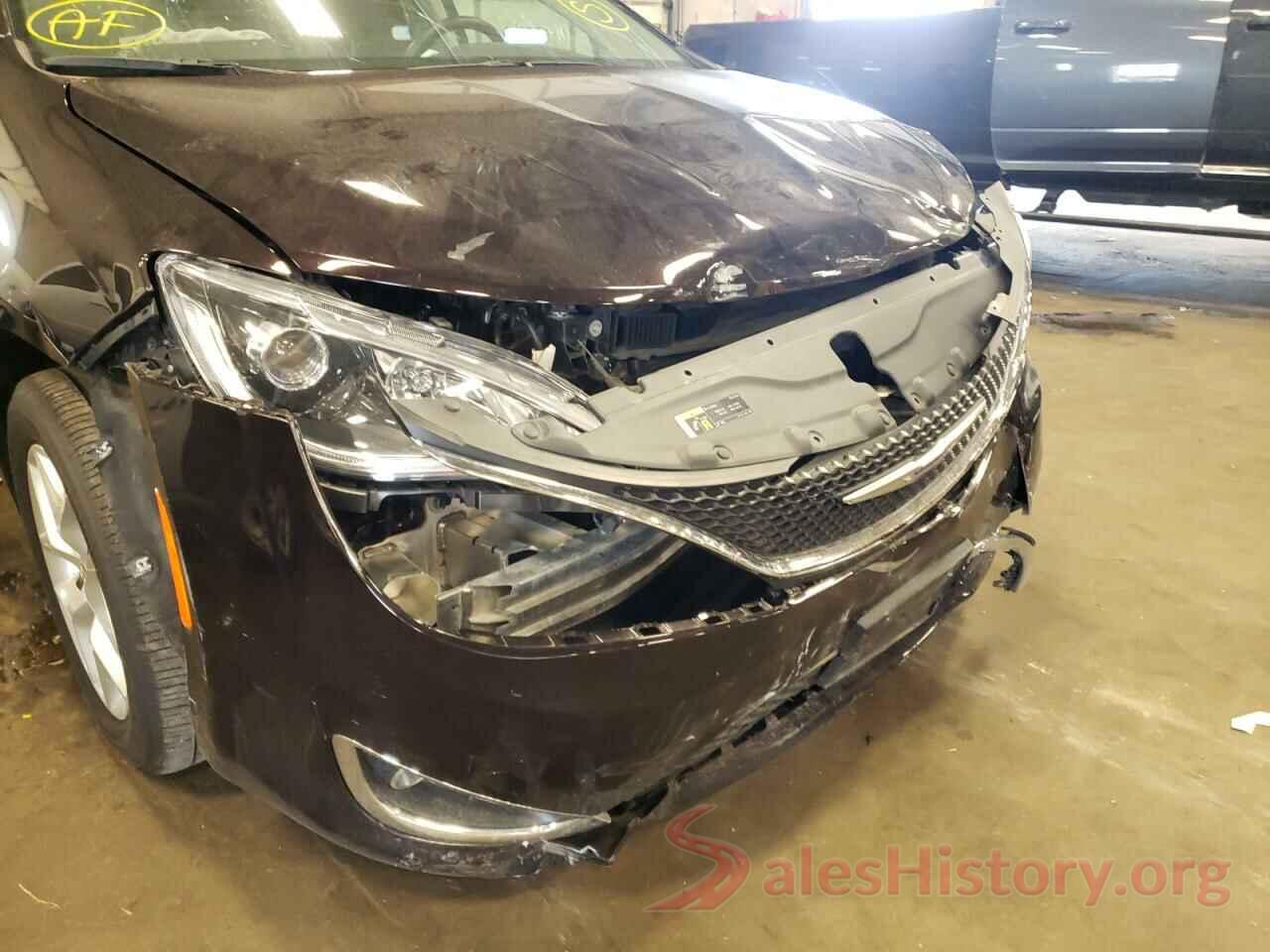 2C4RC1EG4JR108736 2018 CHRYSLER PACIFICA