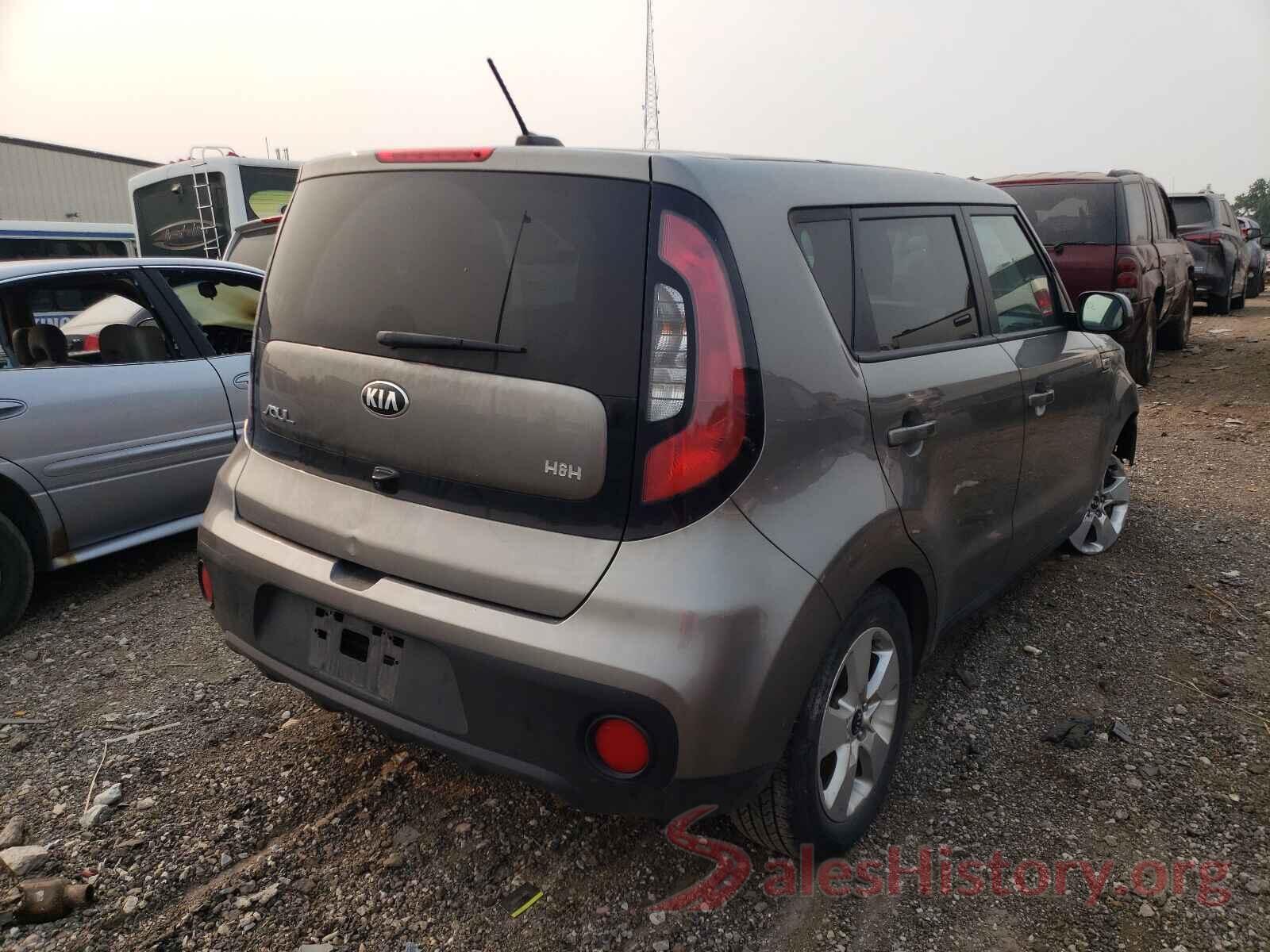 KNDJN2A28J7535717 2018 KIA SOUL