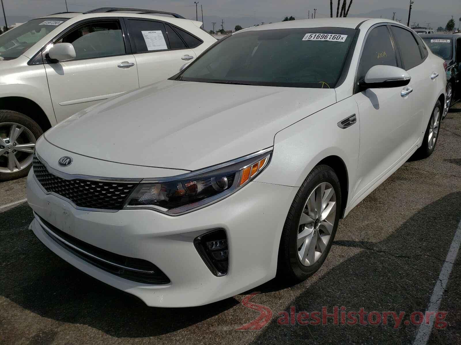 5XXGT4L32JG236796 2018 KIA OPTIMA