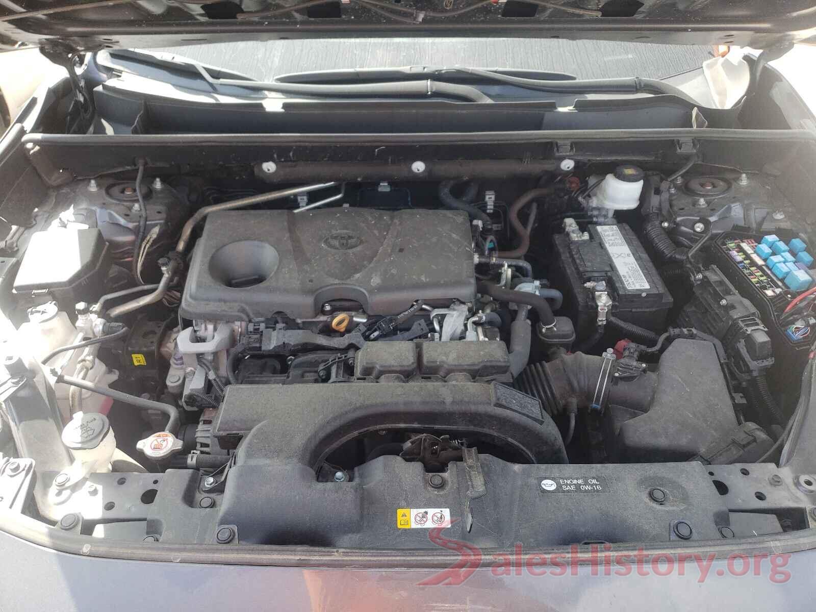 2T3H1RFV4KW033010 2019 TOYOTA RAV4