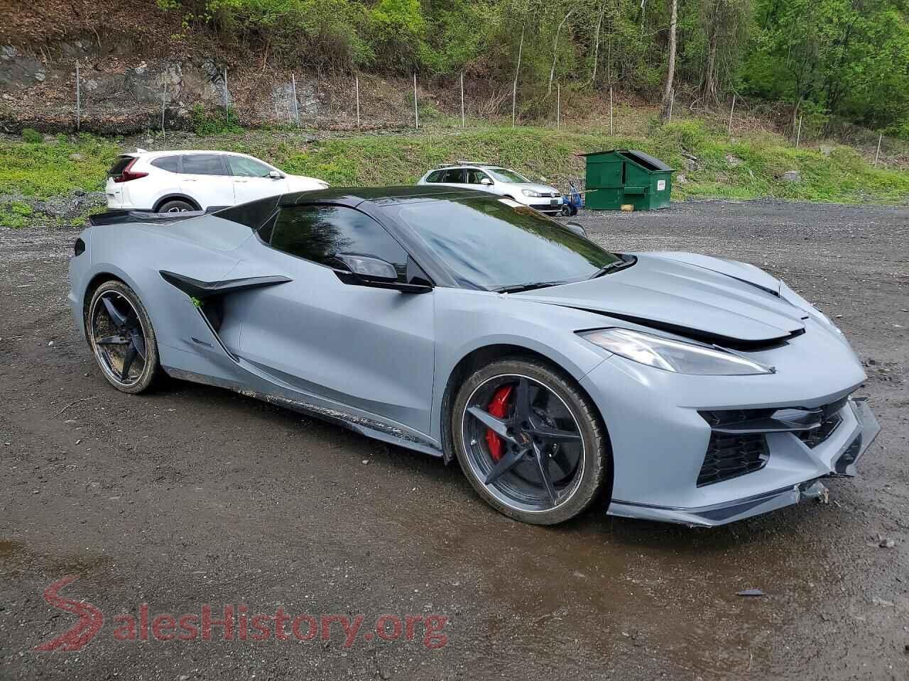 2025 CHEVROLET CORVETTE VIN 1G1YM3D44S5500067, rear 3/4 view