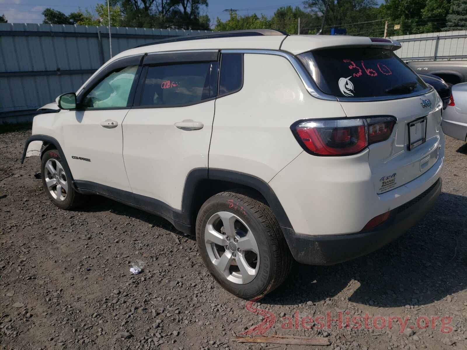 3C4NJDBB2JT262339 2018 JEEP COMPASS