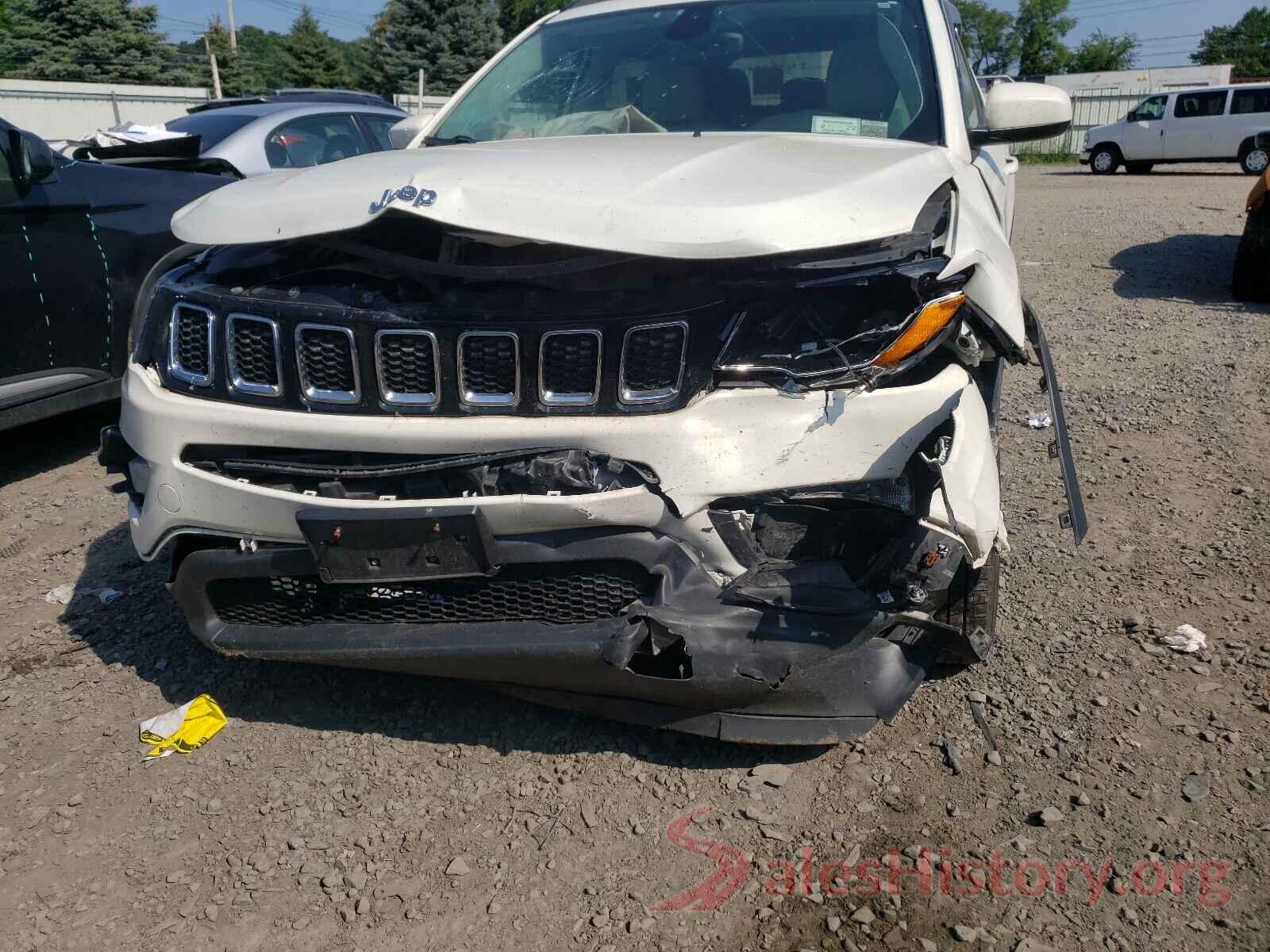 3C4NJDBB2JT262339 2018 JEEP COMPASS