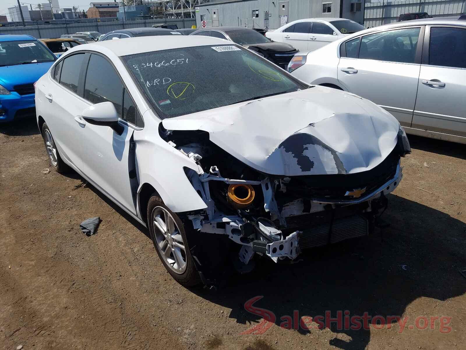 1G1BE5SM8J7114675 2018 CHEVROLET CRUZE