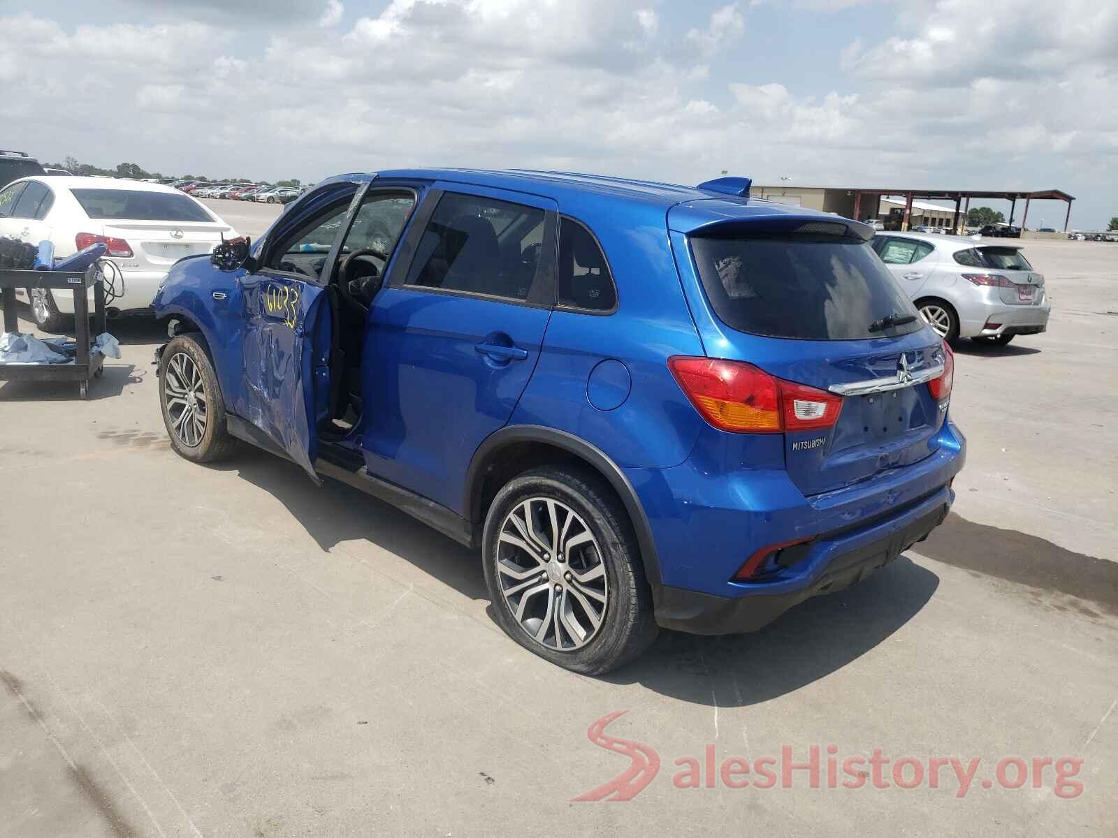 JA4AP3AU8JU022335 2018 MITSUBISHI OUTLANDER