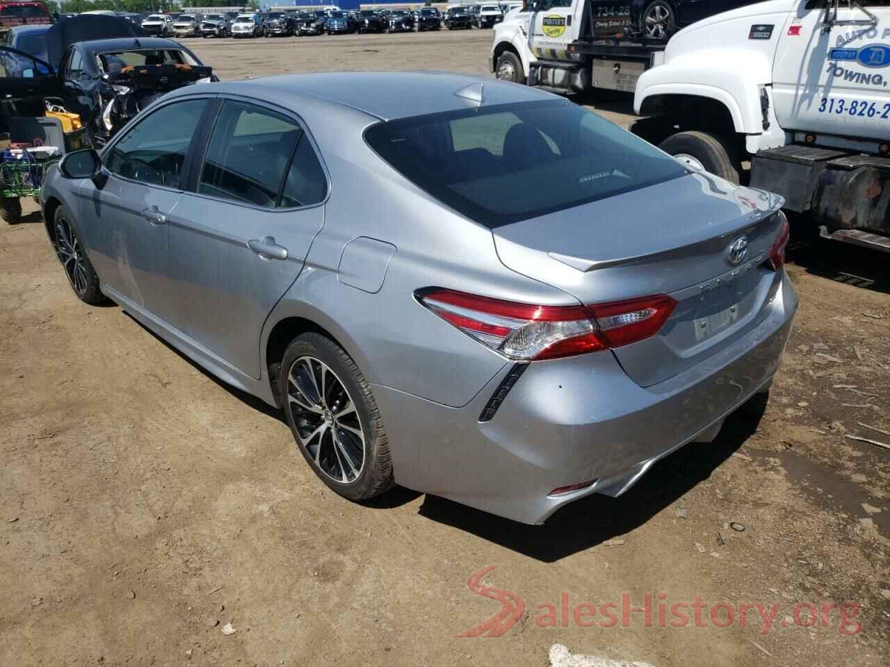 4T1G11AK1LU330899 2020 TOYOTA CAMRY