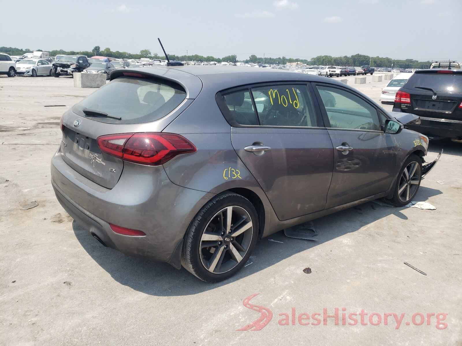 KNAFX5A85H5676933 2017 KIA FORTE