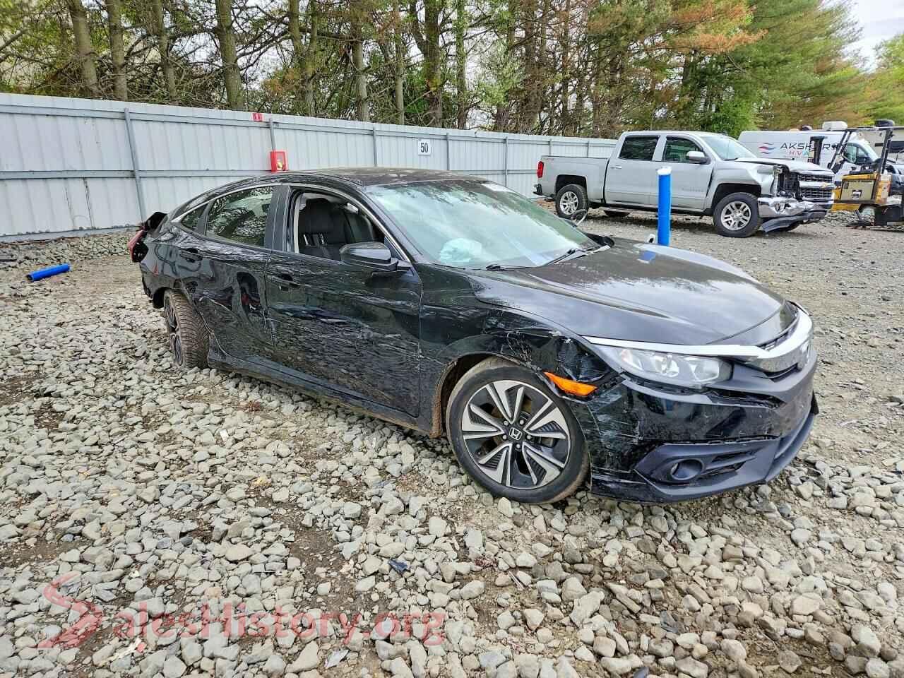 2018 HONDA CIVIC VIN JHMFC1F35JX026917, rear 3/4 view
