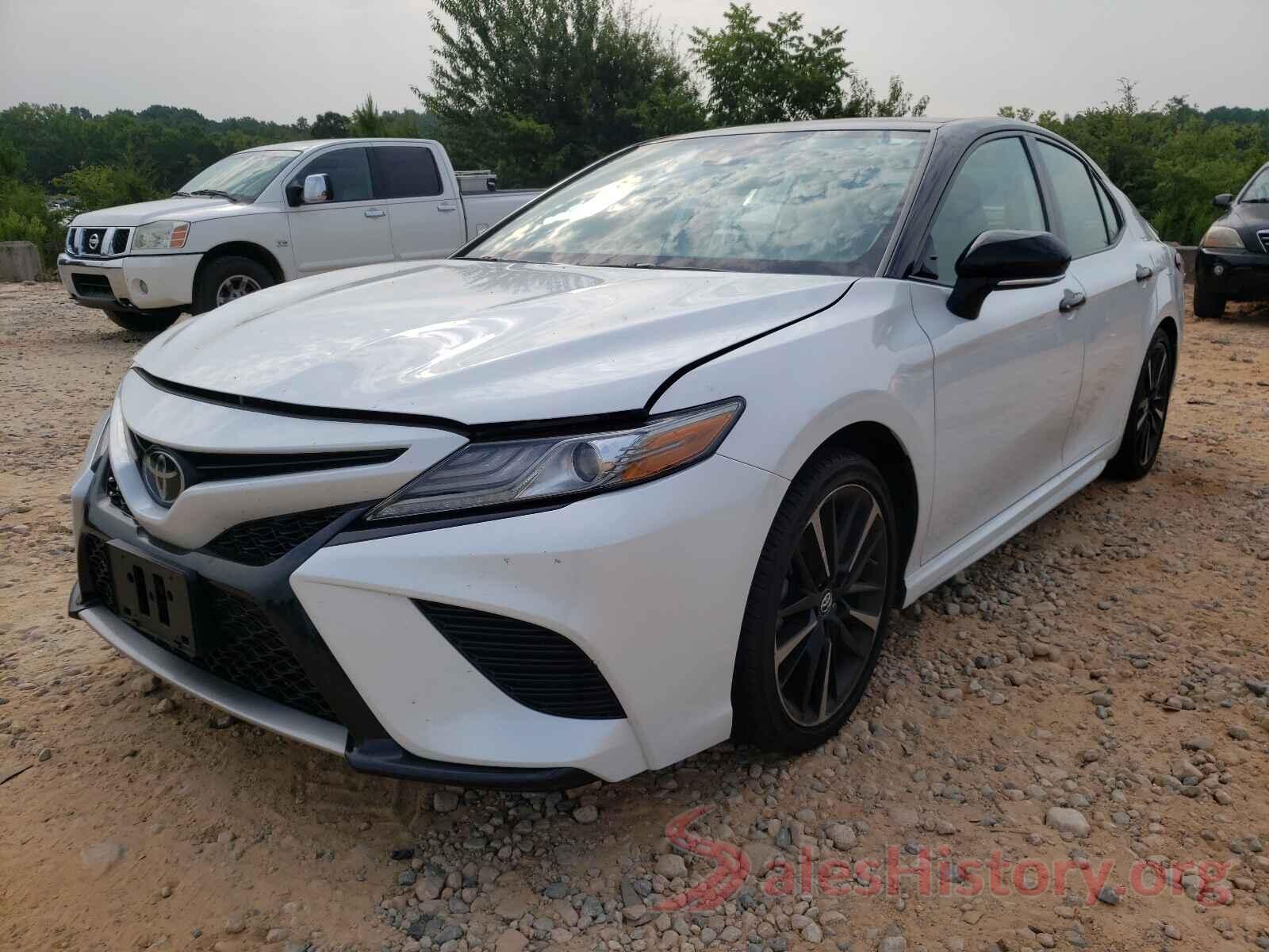 4T1B61HK6KU220589 2019 TOYOTA CAMRY