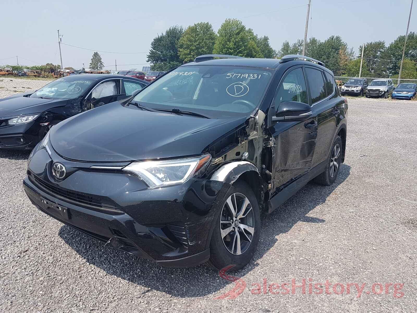 2T3ZFREV1JW407773 2018 TOYOTA RAV4