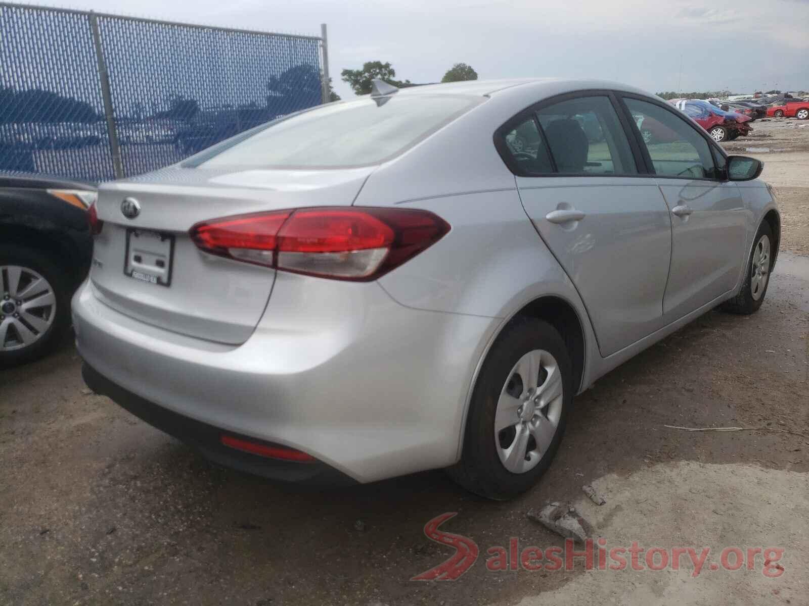 3KPFK4A76HE131718 2017 KIA FORTE