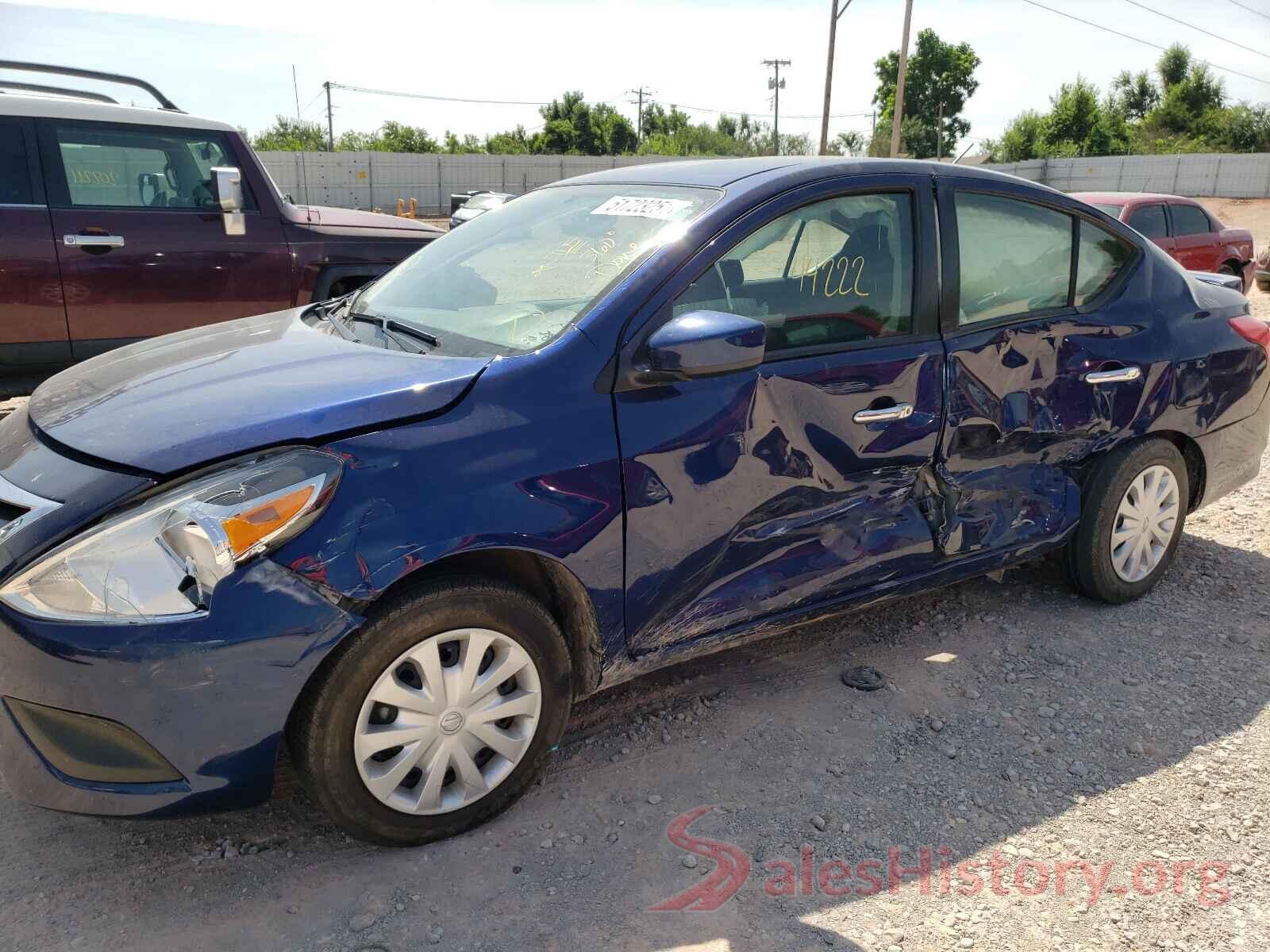 3N1CN7AP8KL877637 2019 NISSAN VERSA