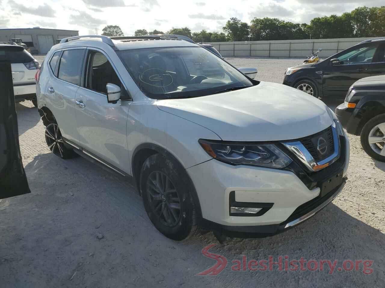 5N1AT2MV9HC747437 2017 NISSAN ROGUE