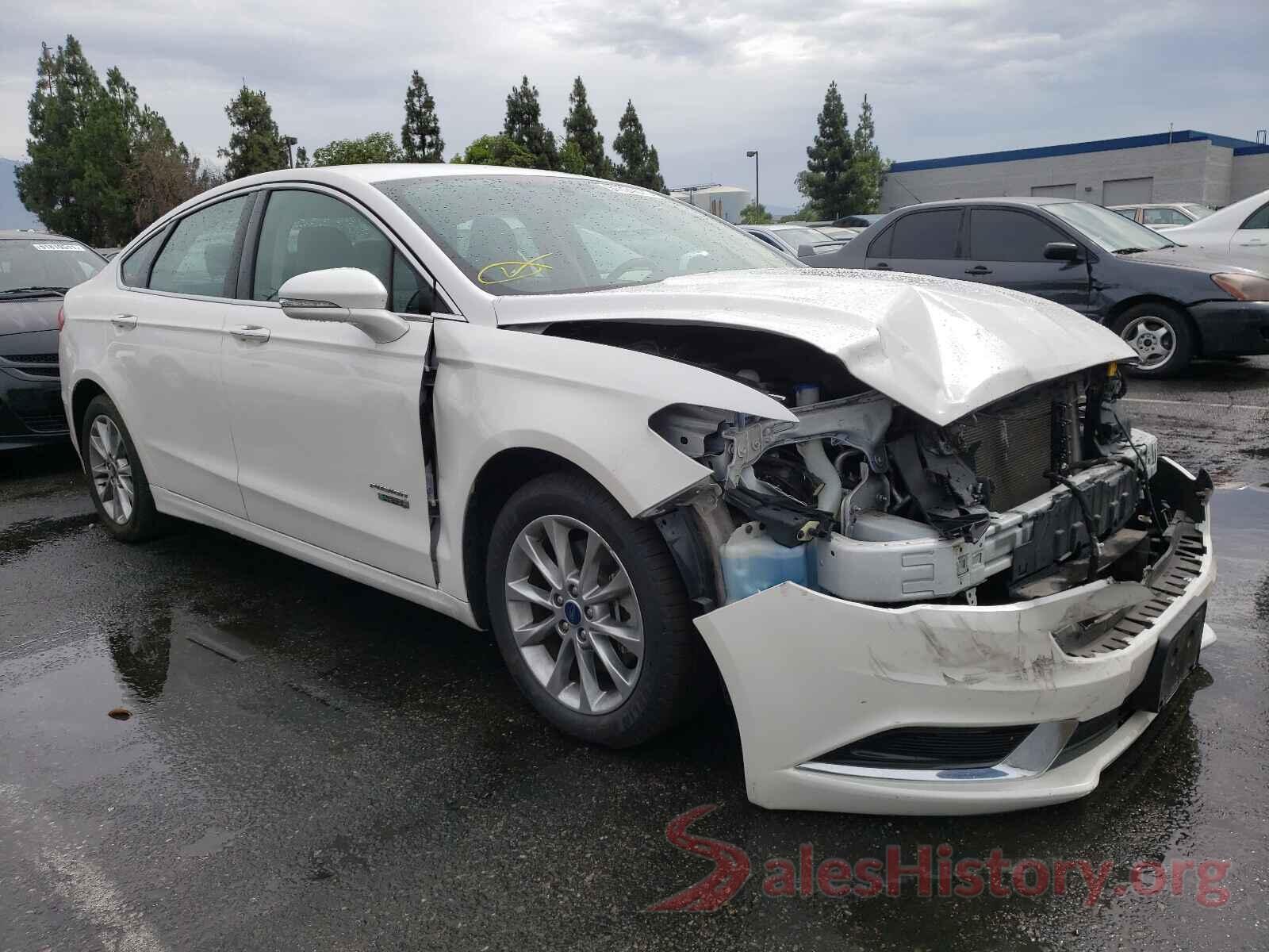 3FA6P0PU2JR110411 2018 FORD FUSION