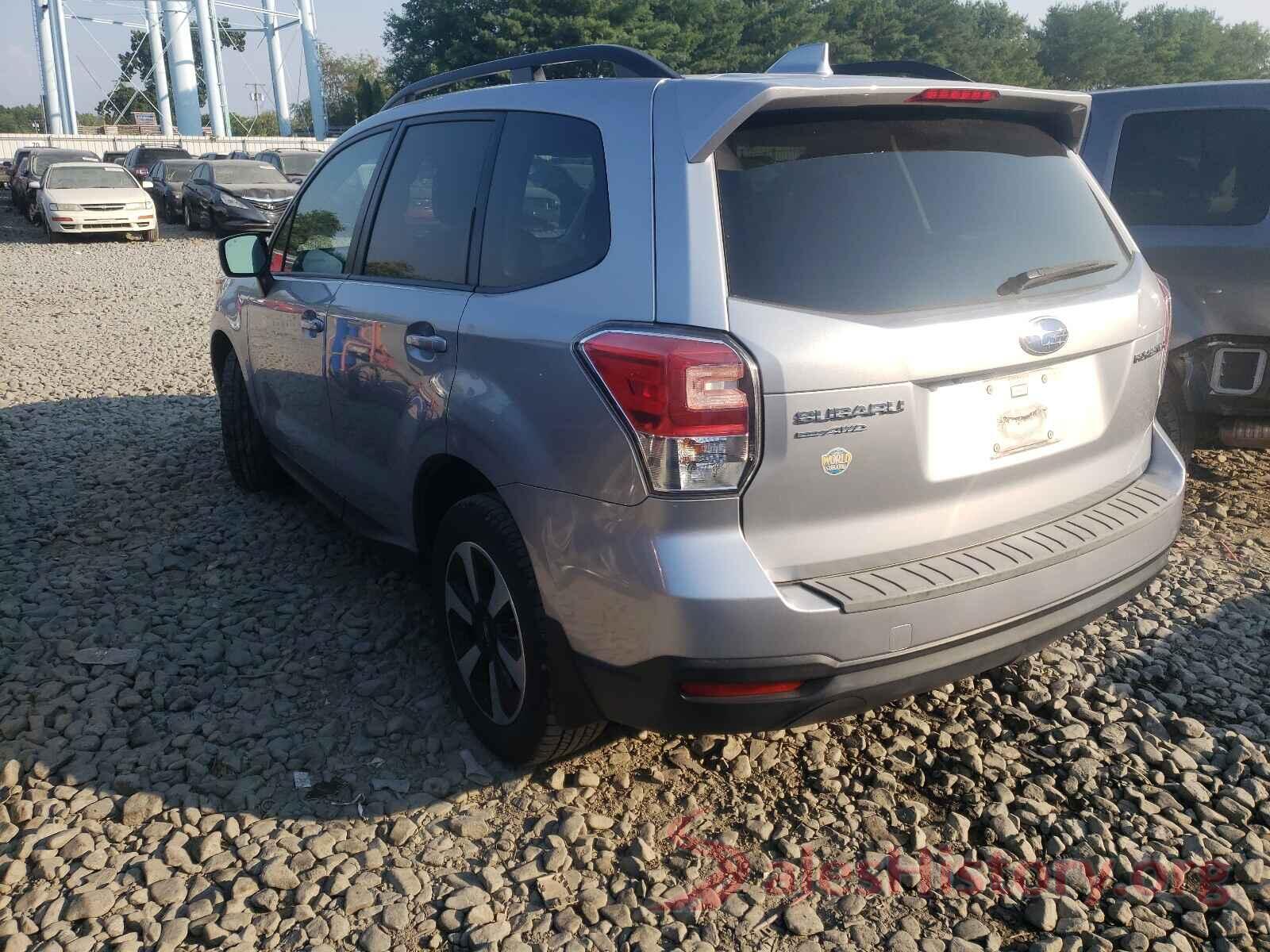 JF2SJAGC2JH456646 2018 SUBARU FORESTER